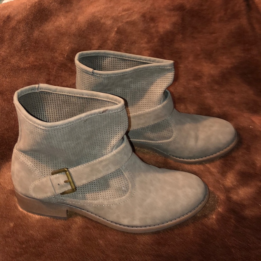 olive colored booties